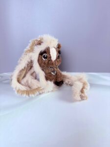 Вязаная лошадка Лапуська коричневая со светлой гривой